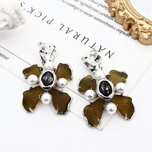 Alexis Bittar Floral Pearl Clip-On Earrings